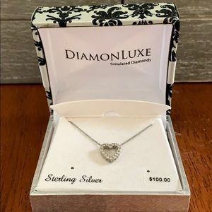 DiamonLuxe Simulated Diamonds Necklace